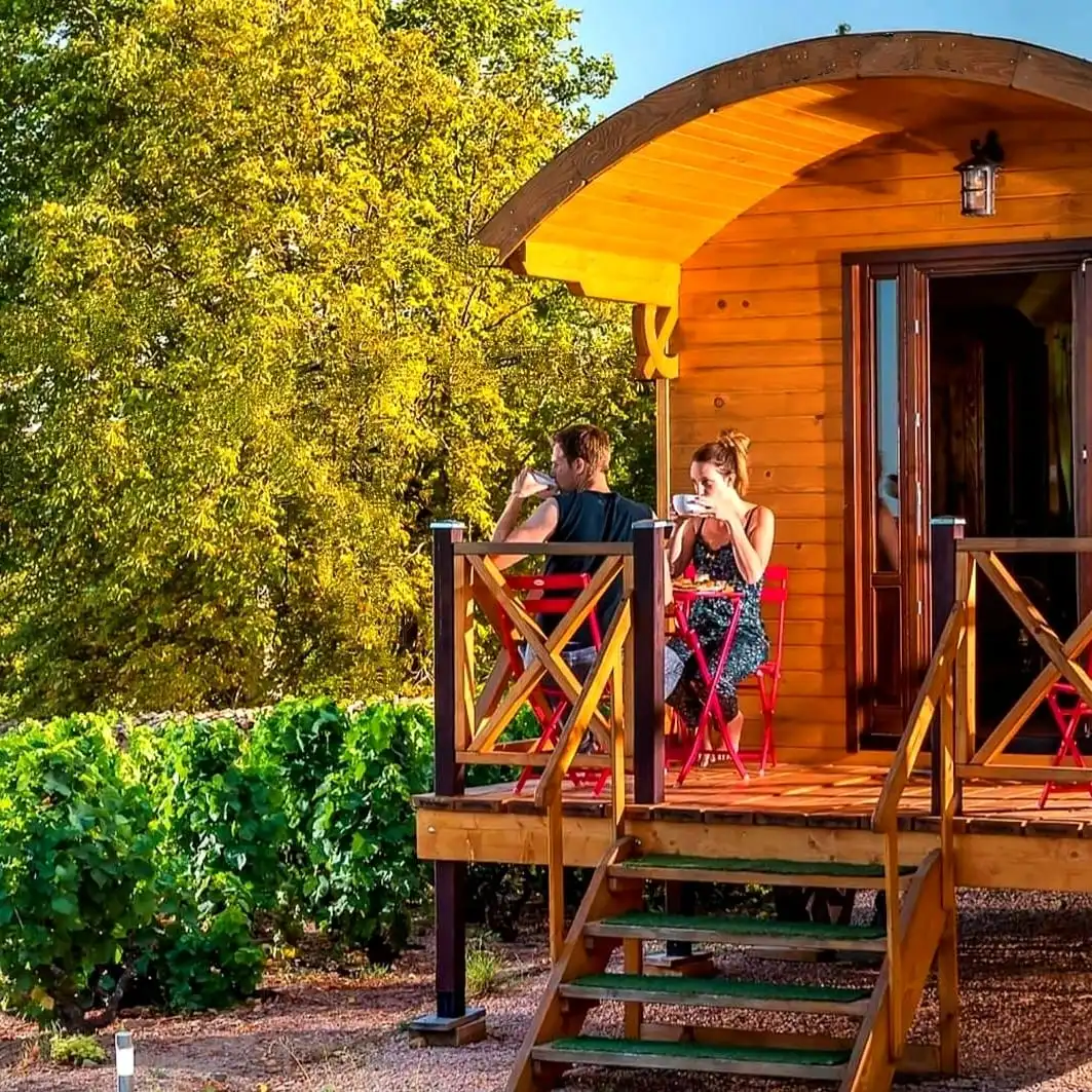 Petit déjeuner en amoureux à la Roulotte de Chiroubles